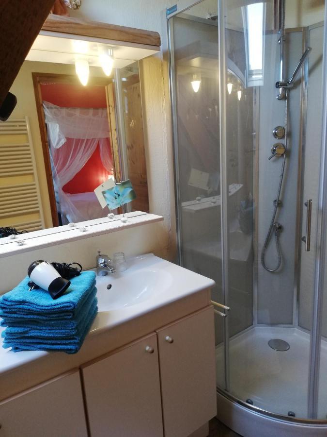 La Chambre D'Hote De Chris 셰르부르 앙 코탱탕 외부 사진